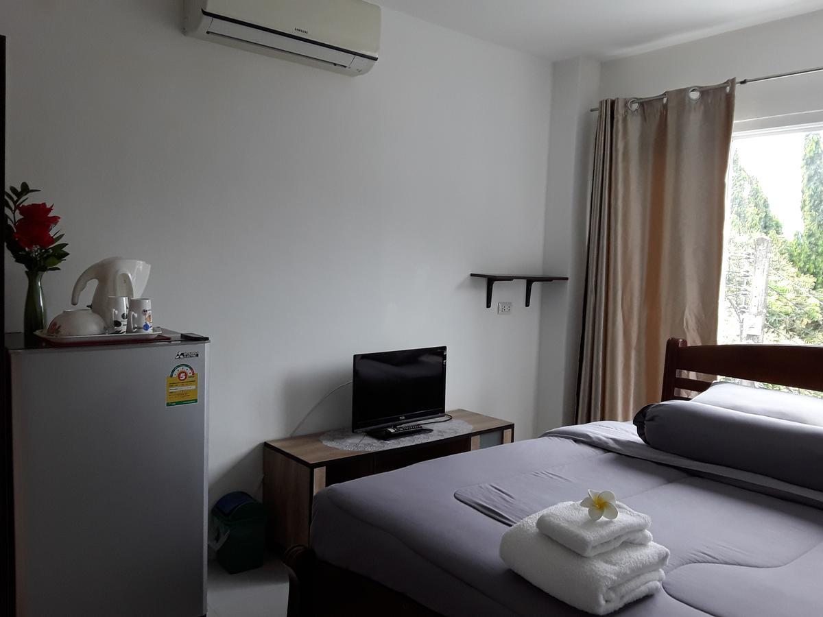Saiyuan Guesthouse Rawai Habitación foto